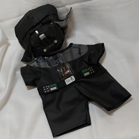 Classic Brown Build•A•Bear in Darth Vader Costume - Picture 10 of 11